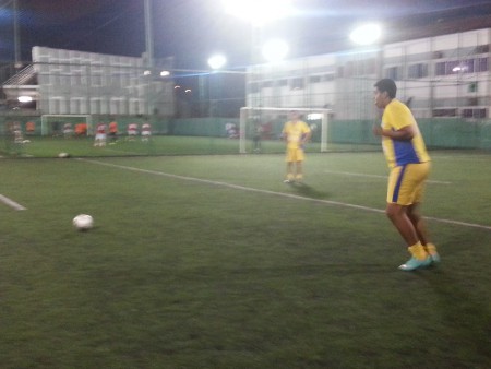 MIRANDA BATE FALTA COM PERIGO - JOGO COSMOS 6 X 5 REBELDIÕES 31/10/2012 AMISTOSO PELA FEDERAÇÃO CARIOCA DE 7